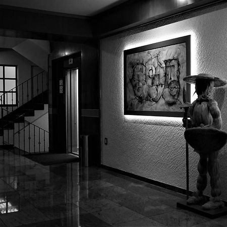 Hotel Corona Real Mexico-stad Buitenkant foto