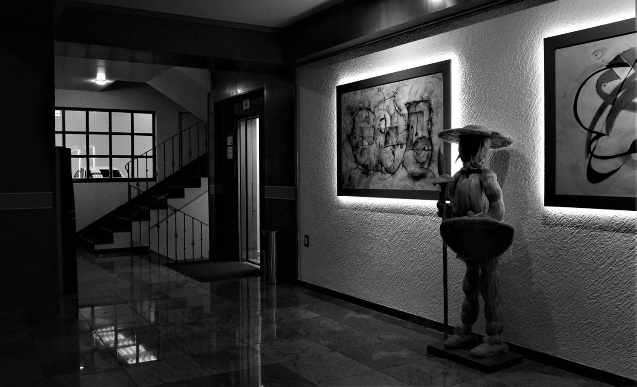 Hotel Corona Real Mexico-stad Buitenkant foto